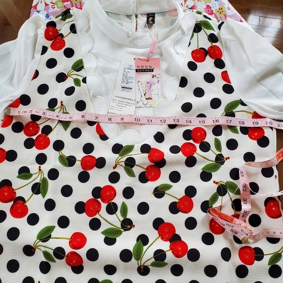Cherry print dress - Picture 4 of 5